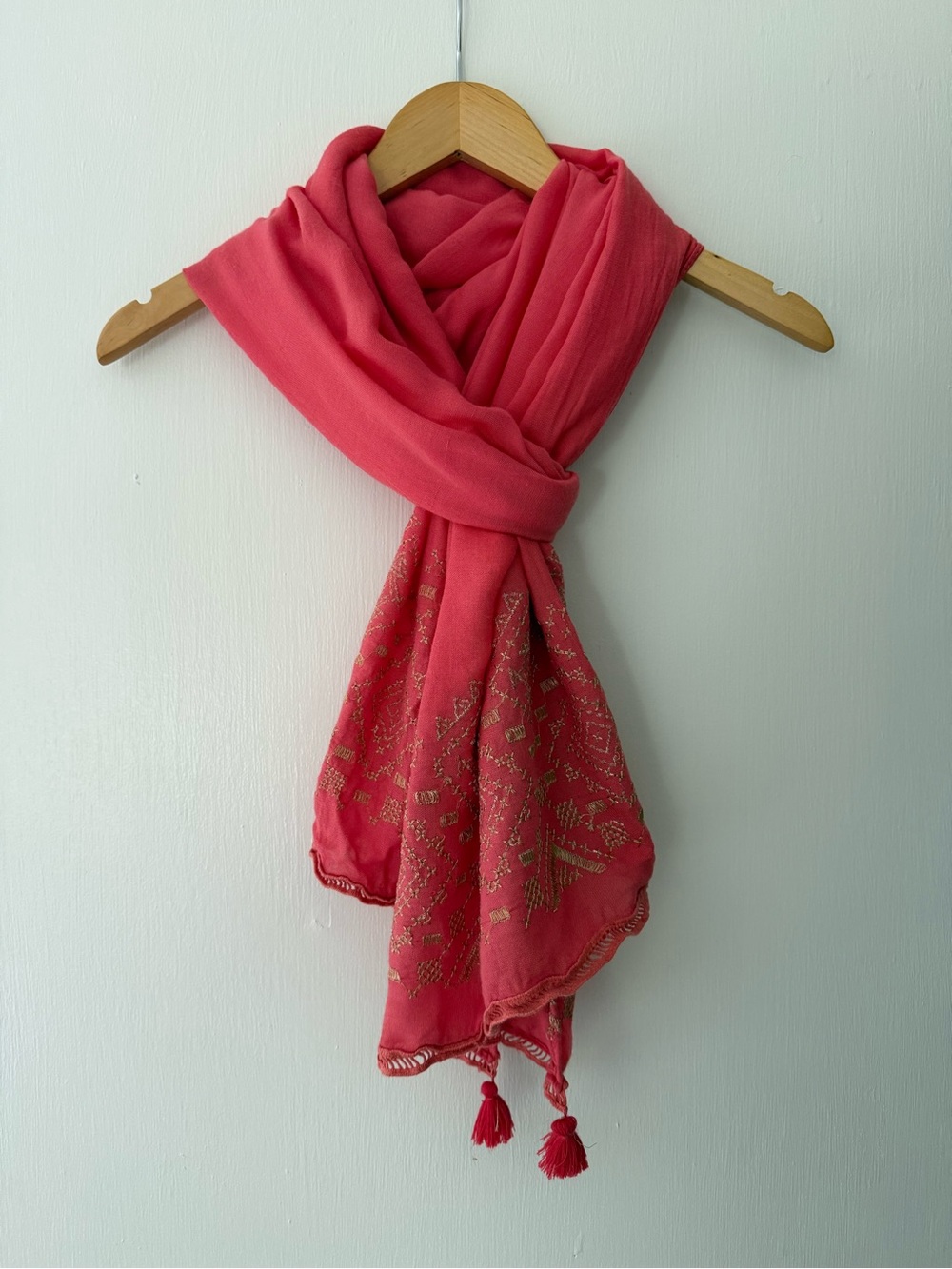 Women's Coral Tassel Scarf with Gold Embellishment